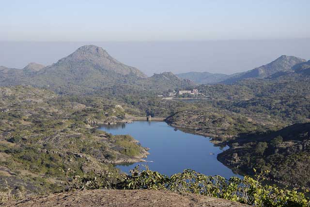 A Complete Tour Guide To Mount Abu Hill Station